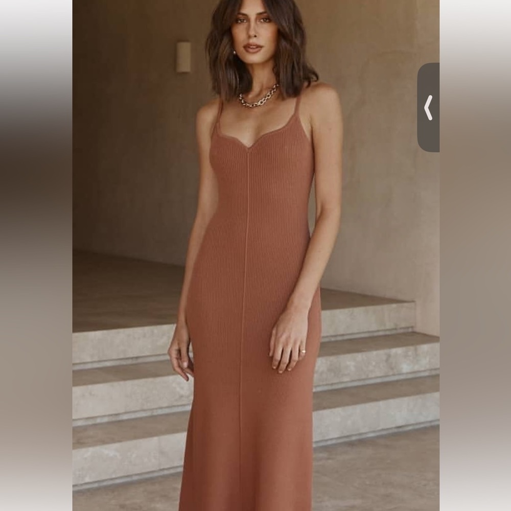 DISSH Koko Clay Sweetheart Clay Knit Maxi Dress